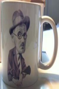 TAZA JAMES JOYCE BLOOMSDAY: portada