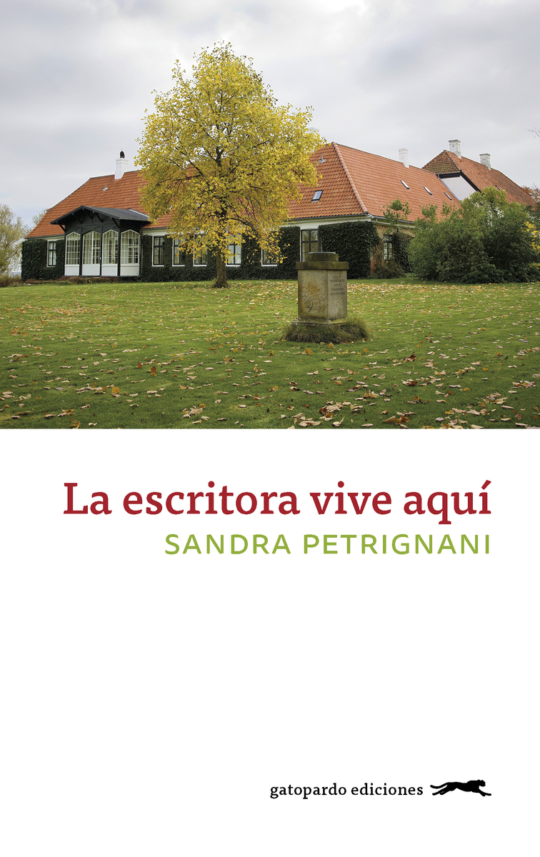 La escritora vive aquí: portada