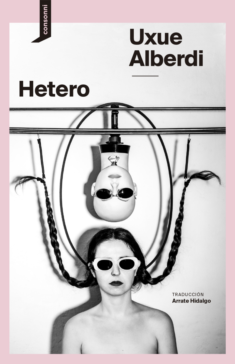 Hetero: portada