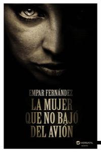 La mujer que no bajo del avión: portada