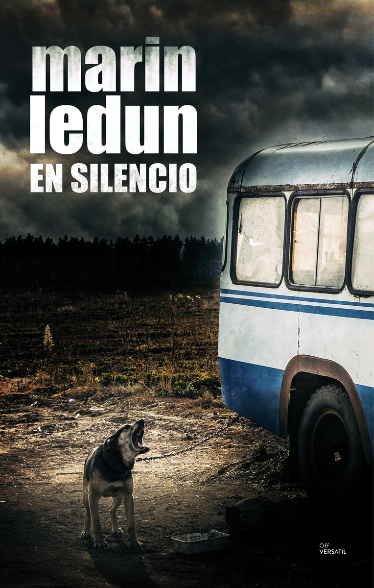 En silencio: portada