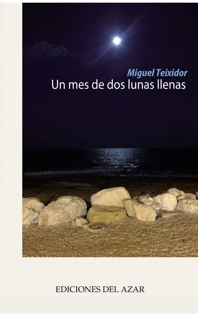 UN MES DE DOS LUNAS LLENAS: portada